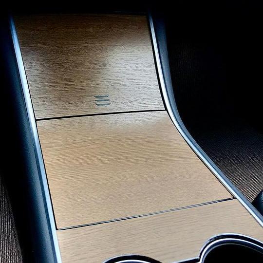 Mittelkonsole Aufkleber Gen 2 Model 3 Holz-Look - Forcar Concepts - Tesla  Tuning